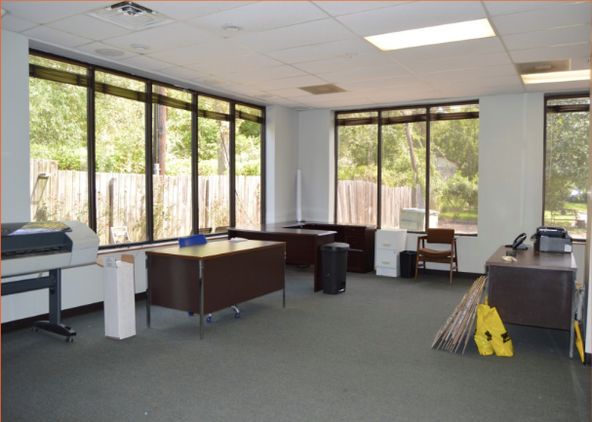 284 I 45 N, Huntsville, TX 77340